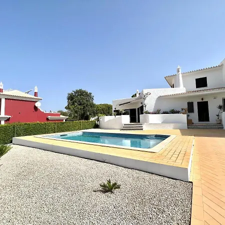 Villa Duas Sentinelas - Private Pool By Hd Quarteira